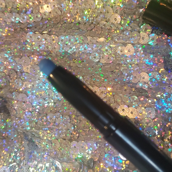 🧚‍♀️ELECTRIC BLUE Kat Von D DISCONTINUED Face Pigment Stick NWOBOX - Picture 6 of 6